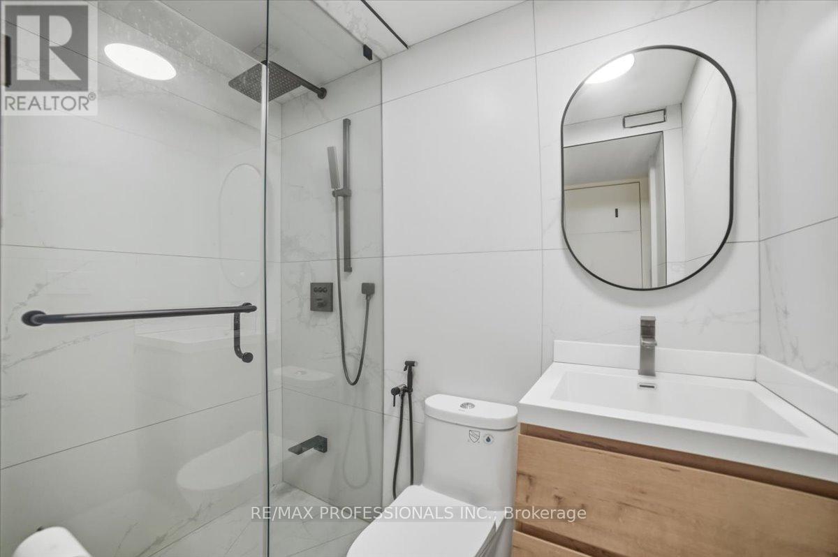 2206 Utely Road, Mississauga, Ontario  L5J 1X1 - Photo 41 - W12801708