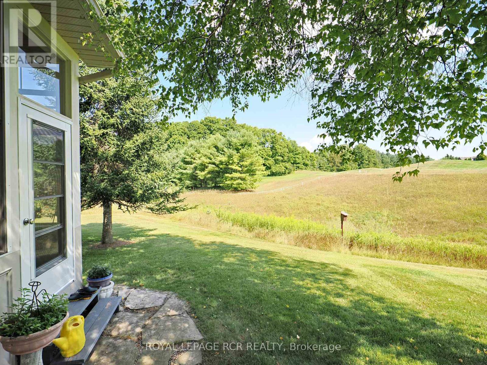 2 - 28 Reddington Drive, Caledon, Ontario L7E 0E4 - Photo 29 - W12337270