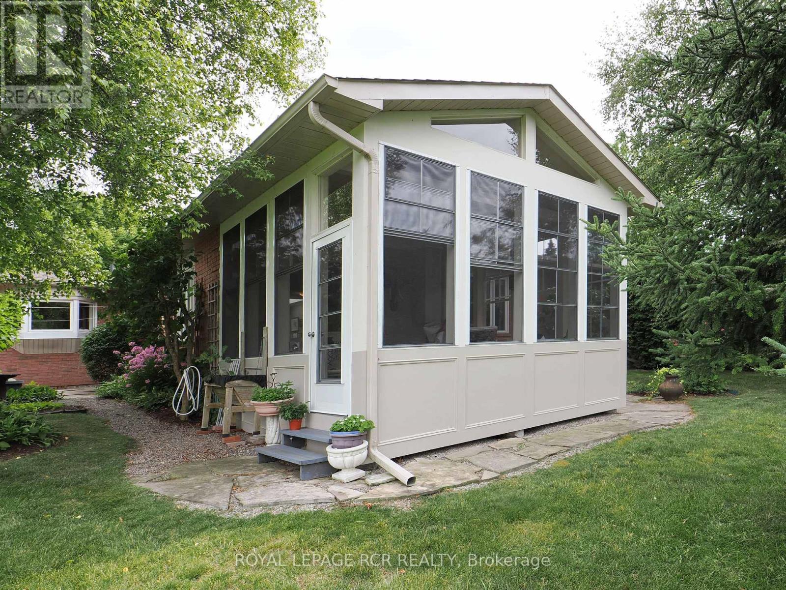 2 - 28 Reddington Drive, Caledon, Ontario L7E 0E4 - Photo 19 - W12337270