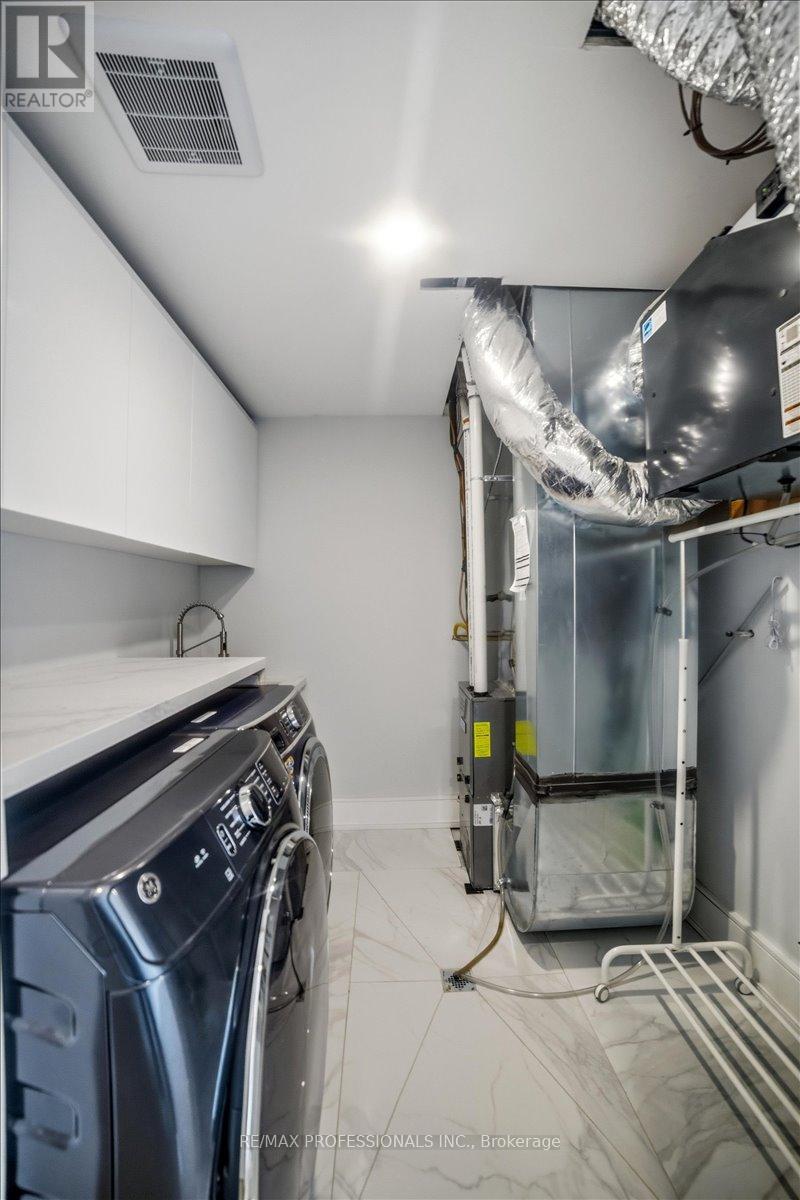 2206 Utely Road, Mississauga, Ontario  L5J 1X1 - Photo 45 - W12801708