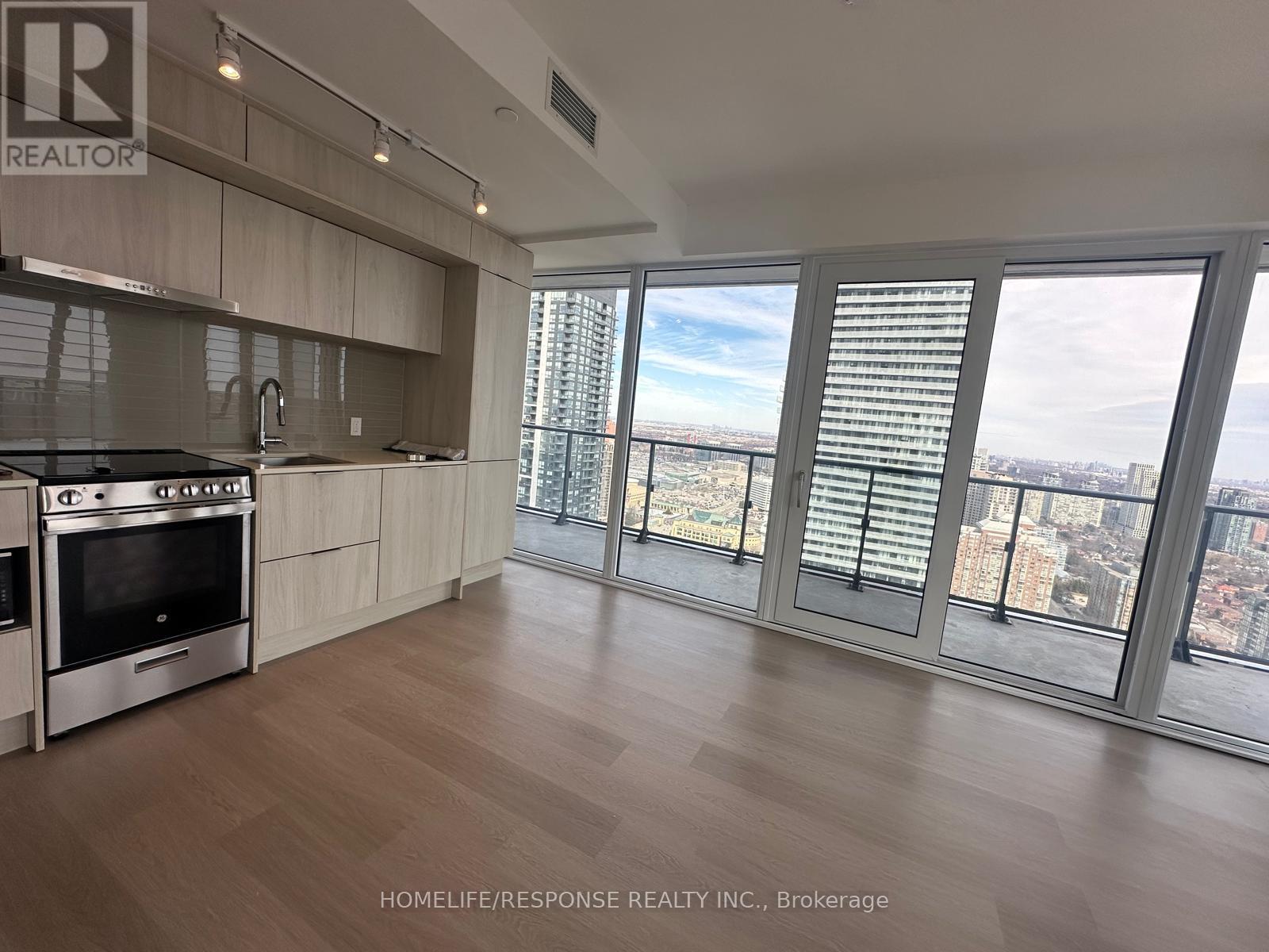 3608 - 448 Burnhamthorpe Road W, Mississauga, Ontario  L5B 4M6 - Photo 9 - W12872212