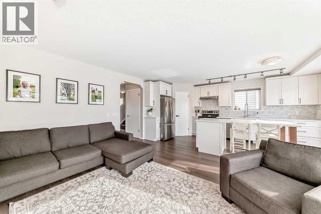 180 Tuscany Valley Way Nw, Calgary, Alberta  T3L 2A7 - Photo 16 - A2290438