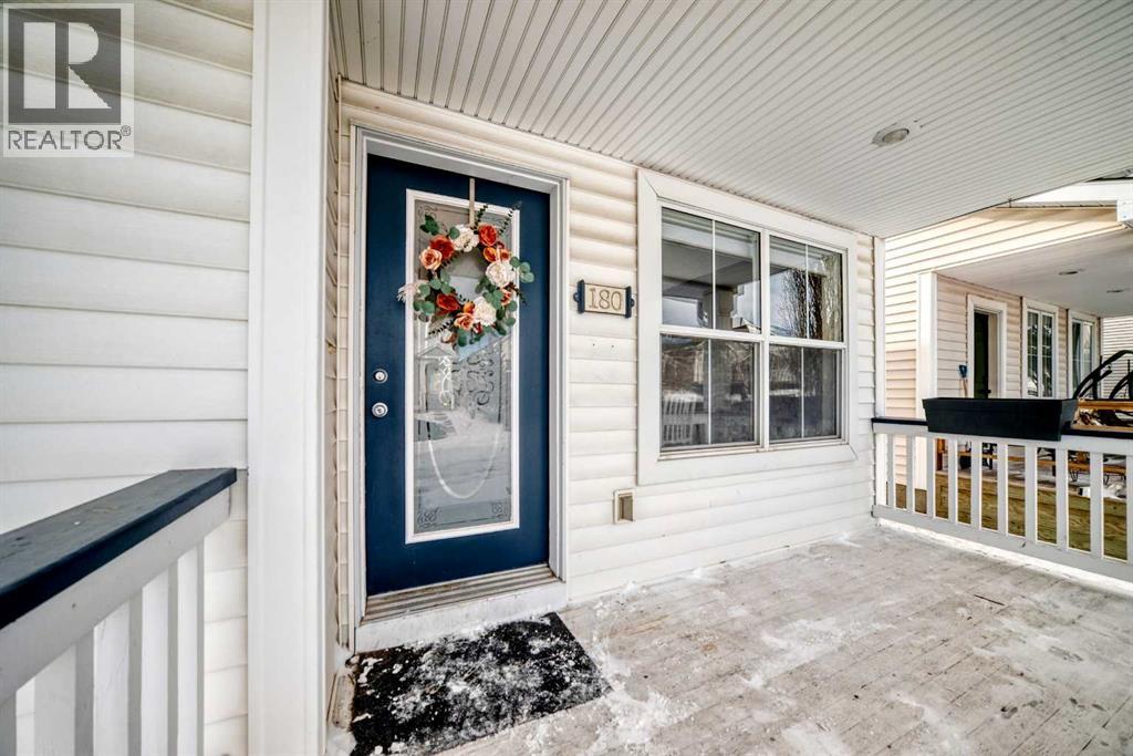 180 Tuscany Valley Way Nw, Calgary, Alberta  T3L 2A7 - Photo 5 - A2290438