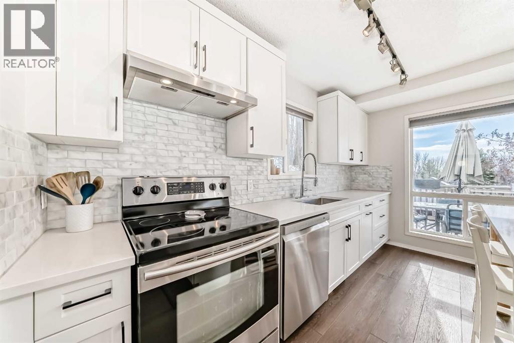 180 Tuscany Valley Way Nw, Calgary, Alberta  T3L 2A7 - Photo 8 - A2290438