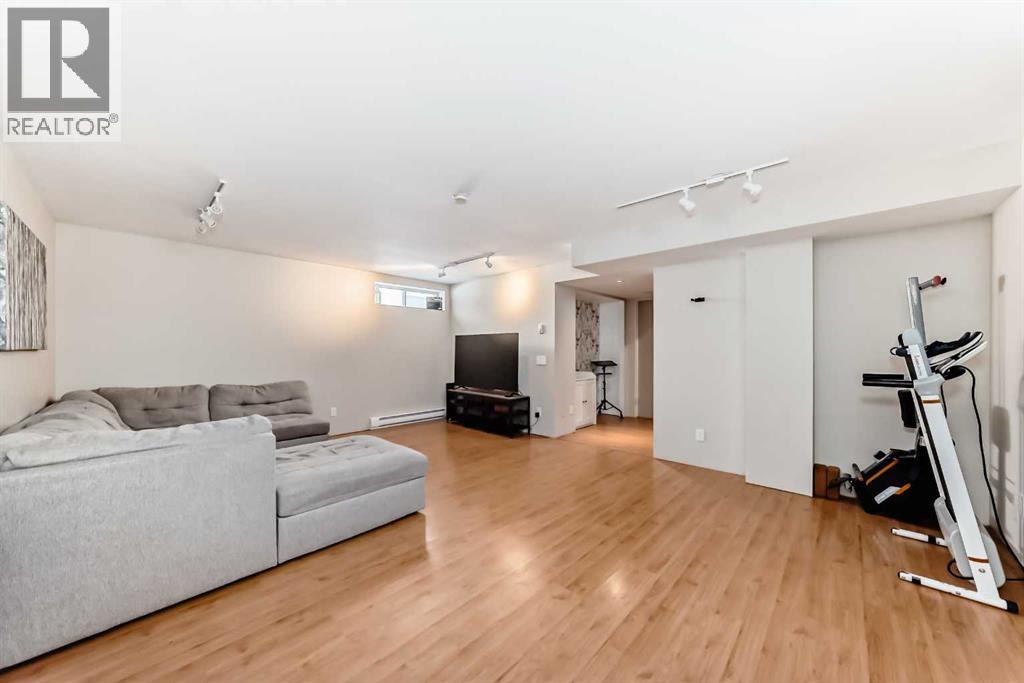 180 Tuscany Valley Way Nw, Calgary, Alberta  T3L 2A7 - Photo 33 - A2290438