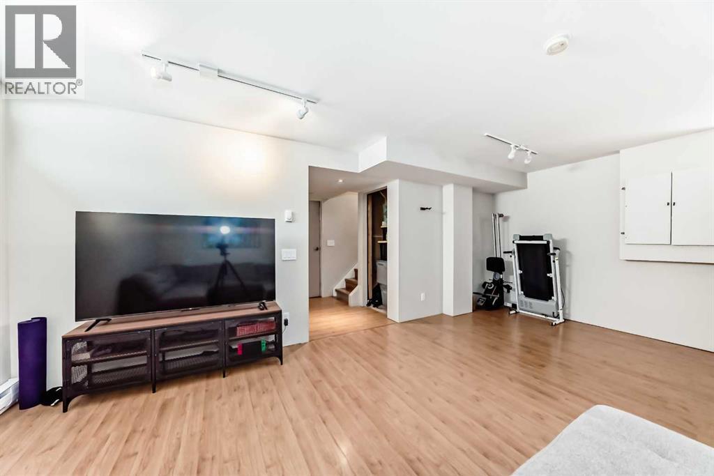 180 Tuscany Valley Way Nw, Calgary, Alberta  T3L 2A7 - Photo 34 - A2290438