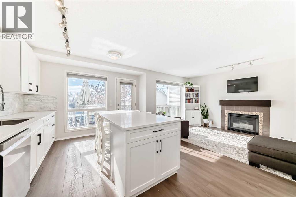 180 Tuscany Valley Way Nw, Calgary, Alberta  T3L 2A7 - Photo 12 - A2290438