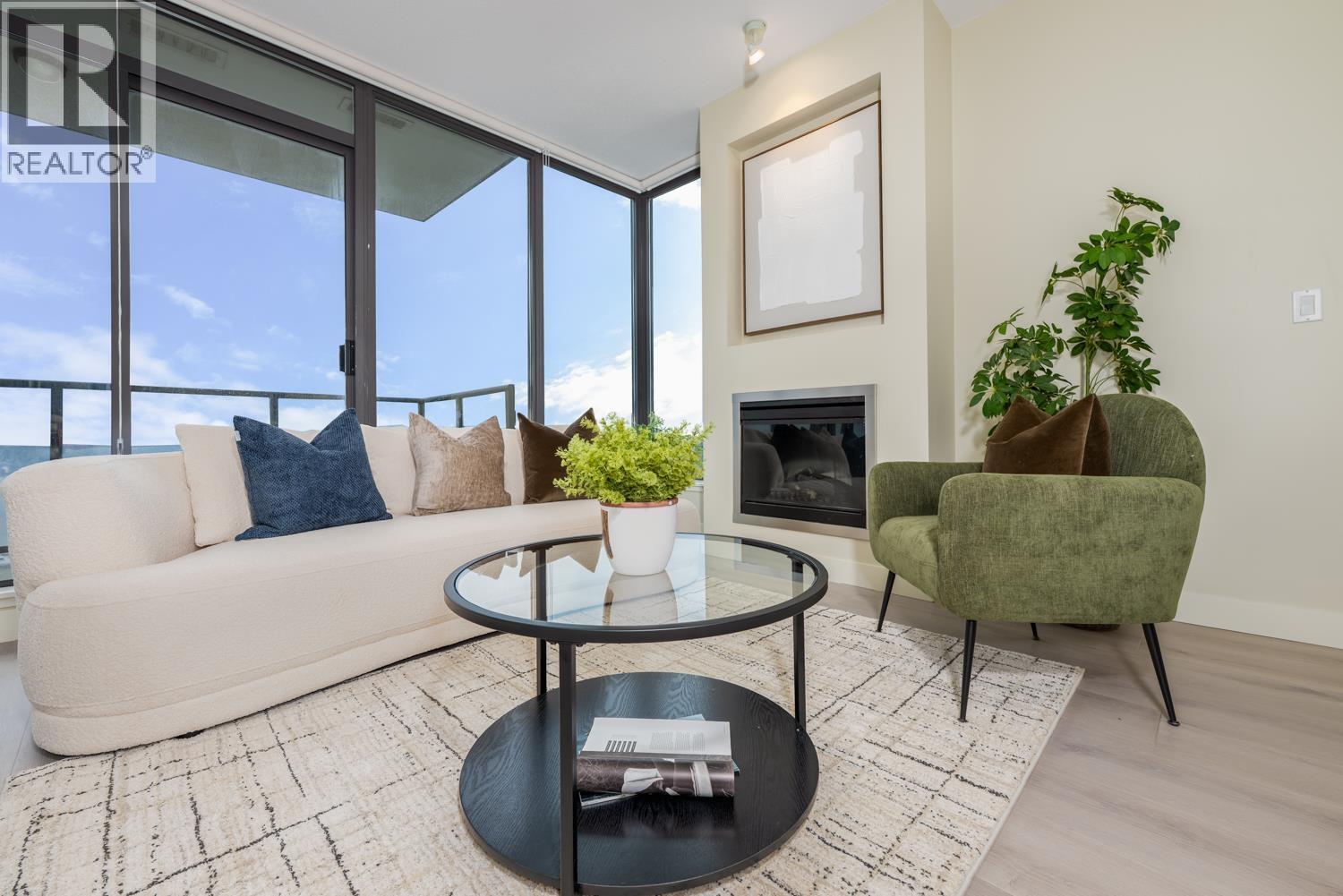 2808 7088 18th Avenue, Burnaby, British Columbia  V3N 0A2 - Photo 11 - R3096308