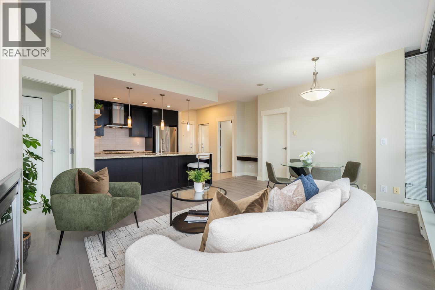 2808 7088 18th Avenue, Burnaby, British Columbia  V3N 0A2 - Photo 3 - R3096308