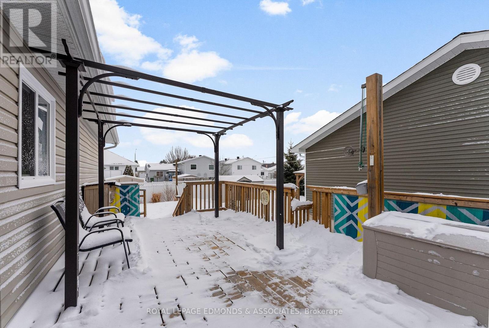 492 Sheppard Road, Pembroke, Ontario  K8A 0A7 - Photo 27 - X12885058