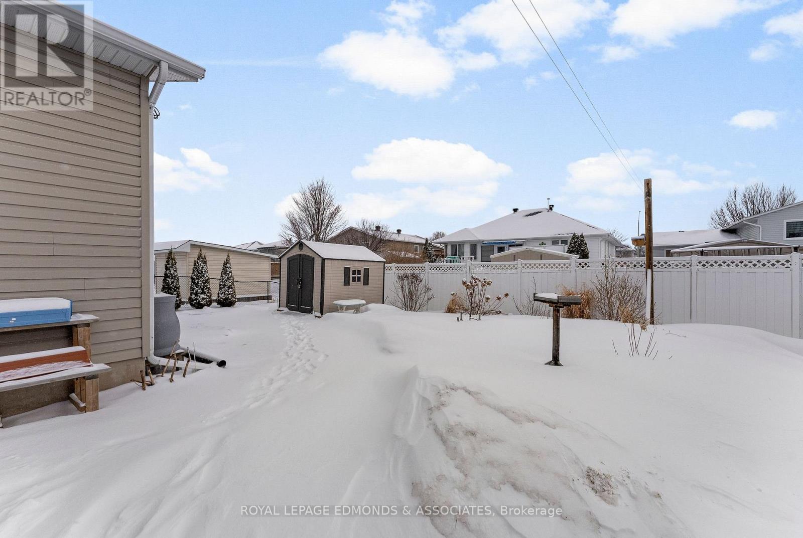 492 Sheppard Road, Pembroke, Ontario  K8A 0A7 - Photo 29 - X12885058