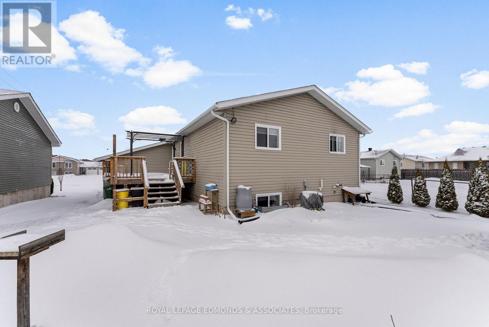 492 Sheppard Road, Pembroke, Ontario  K8A 0A7 - Photo 30 - X12885058