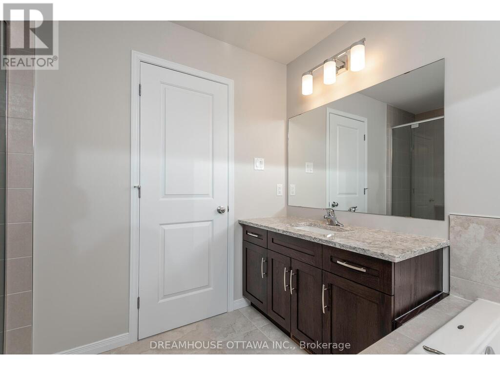 459 Cope Drive, Ottawa, Ontario  K2V 0P1 - Photo 19 - X12885056