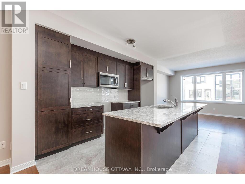 459 Cope Drive, Ottawa, Ontario  K2V 0P1 - Photo 7 - X12885056