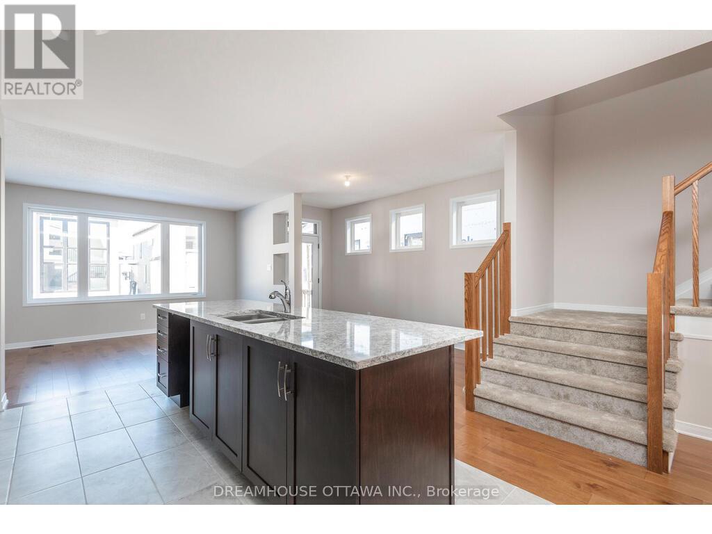 459 Cope Drive, Ottawa, Ontario  K2V 0P1 - Photo 8 - X12885056