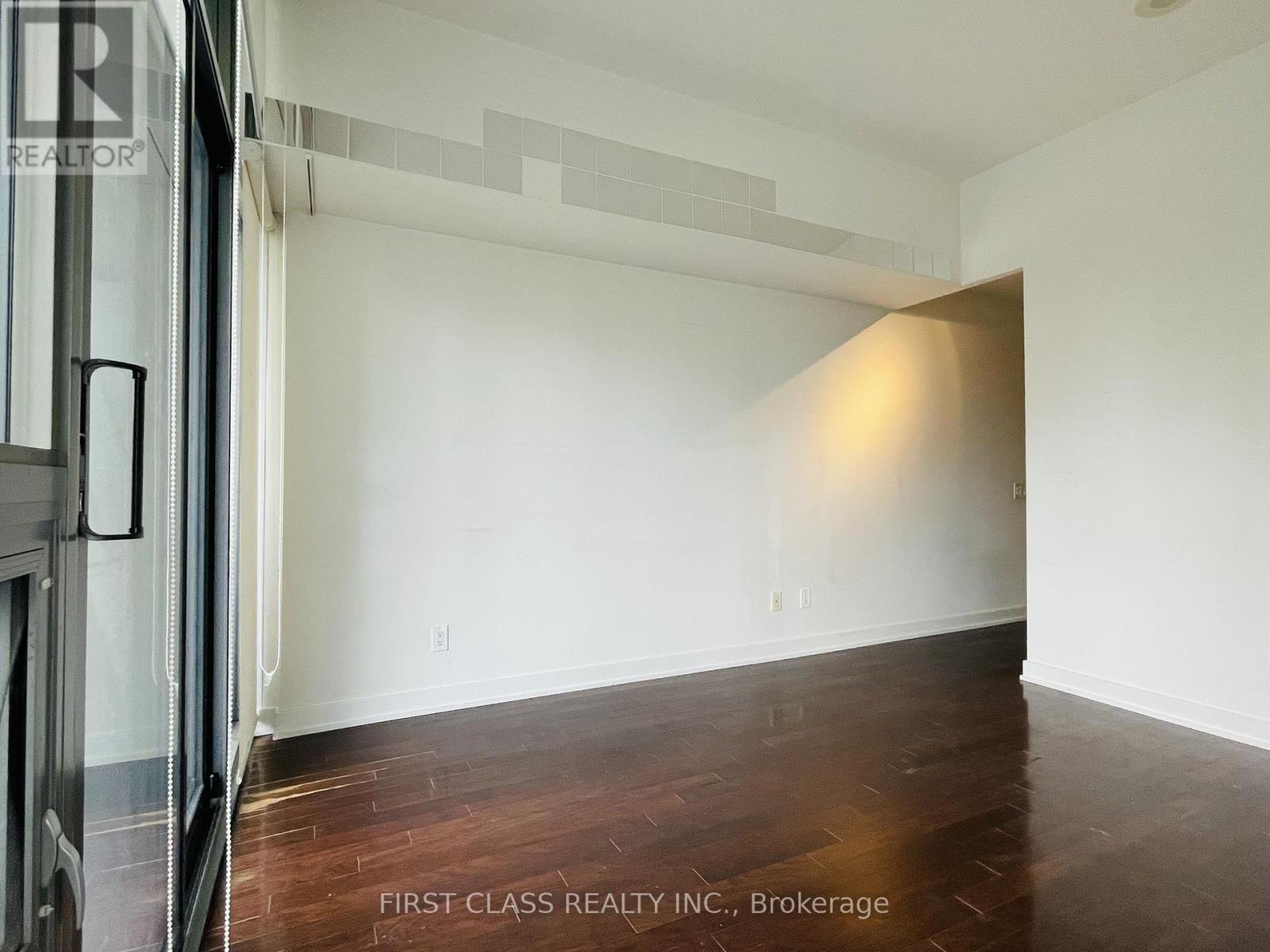 1105 - 33 Charles Street E, Toronto, Ontario  M4Y 0A2 - Photo 8 - C12885052