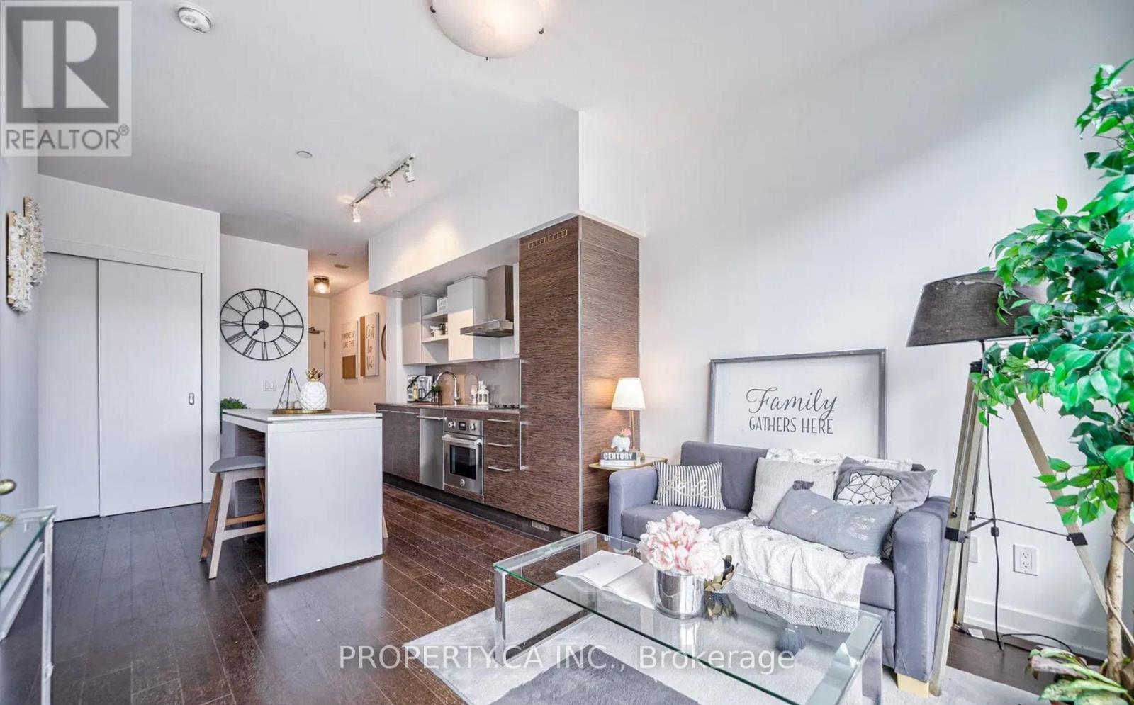 Ph18 - 1030 King Street W, Toronto, Ontario  M6K 0B4 - Photo 7 - C12885078