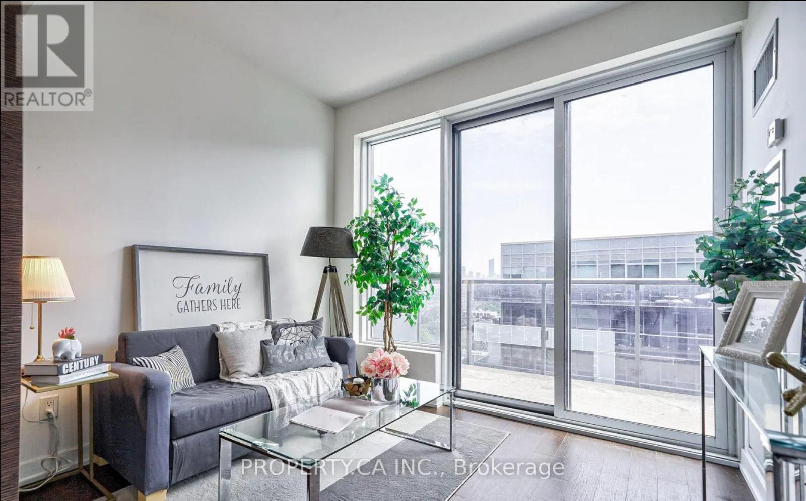 Ph18 - 1030 King Street W, Toronto, Ontario  M6K 0B4 - Photo 8 - C12885078