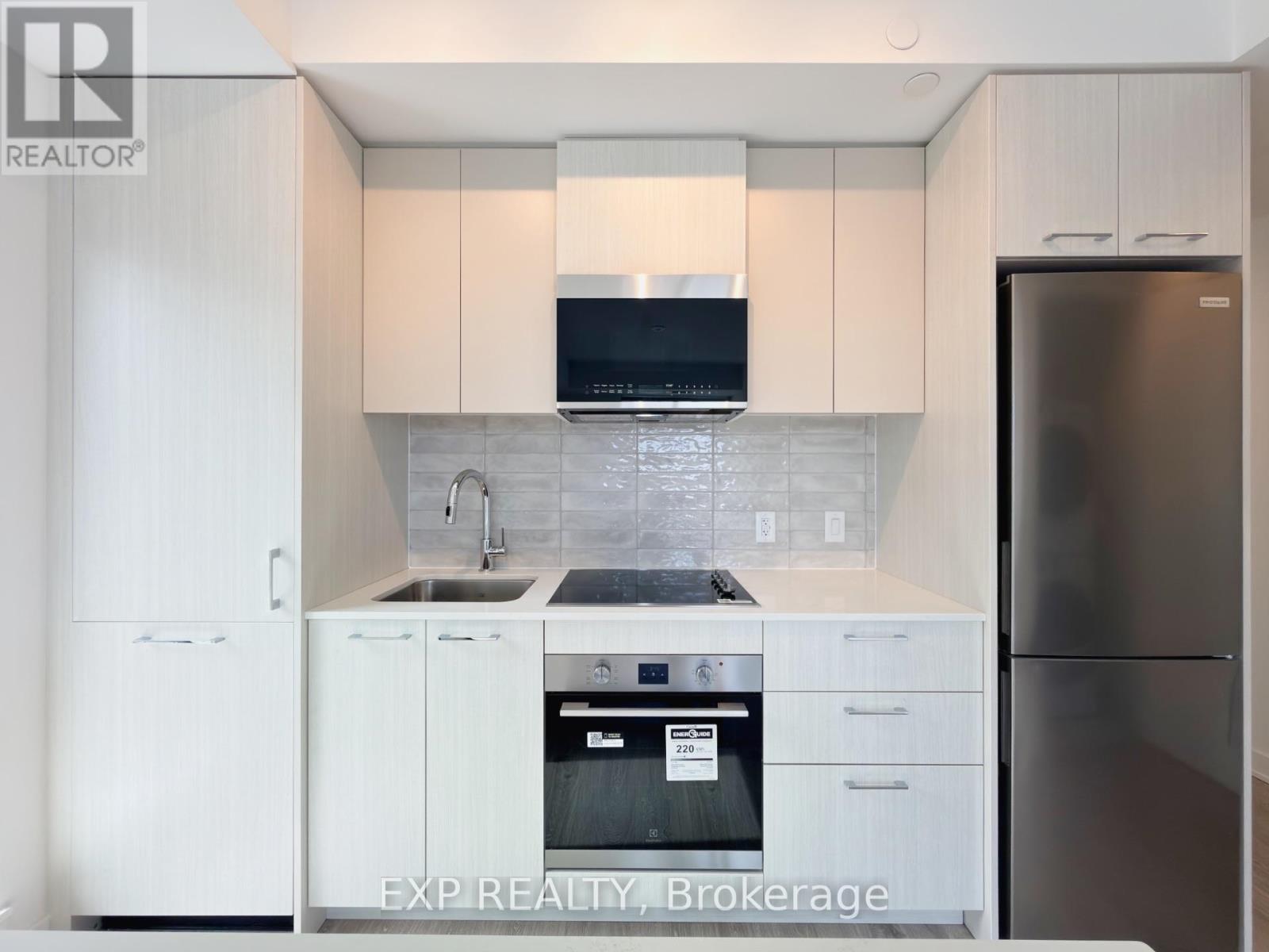 564 - 30 Dreamers Way, Toronto, Ontario  M5A 0Y7 - Photo 10 - C12885088