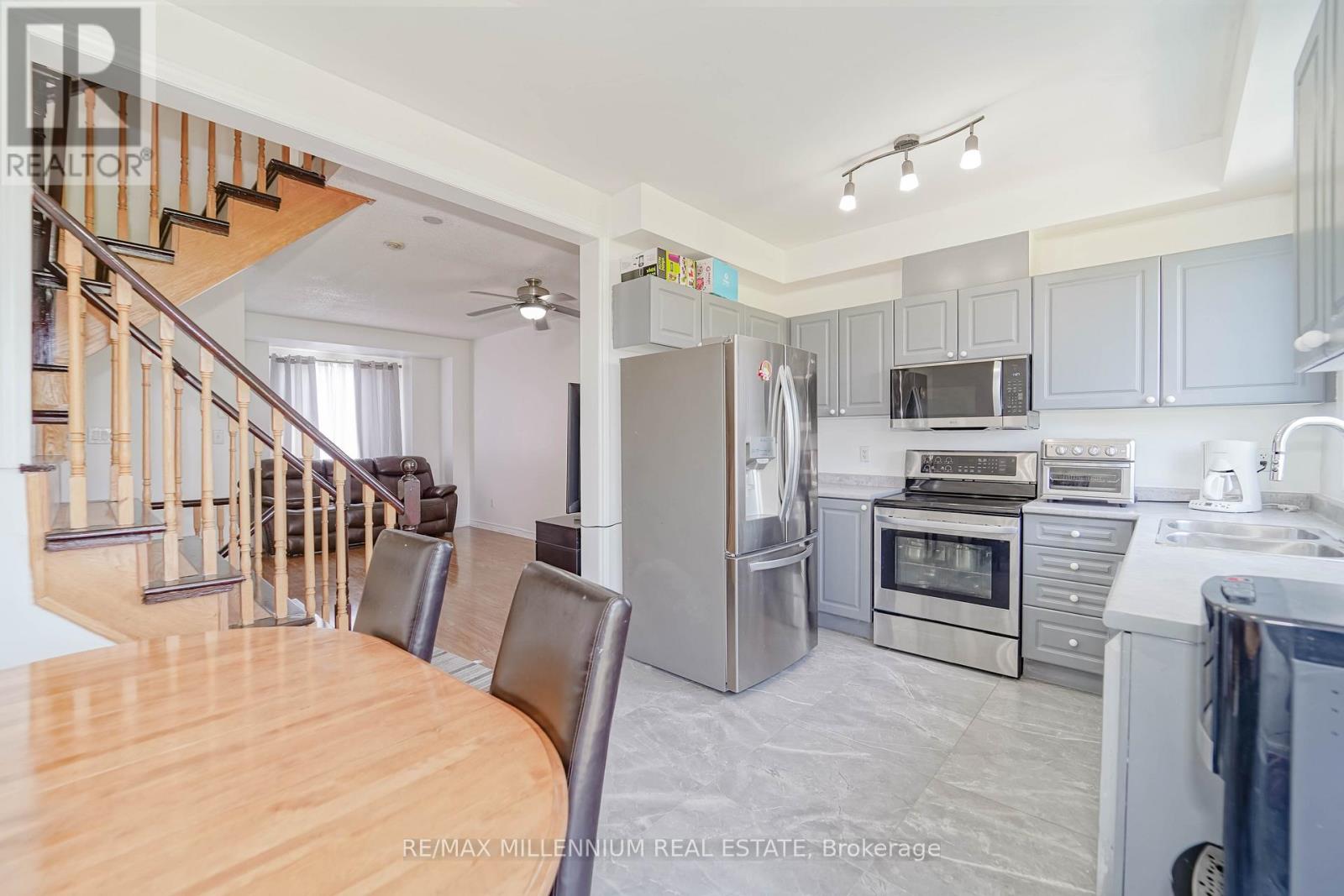 16 Boone Lane, Ajax, Ontario  L1S 7S3 - Photo 9 - E12885076