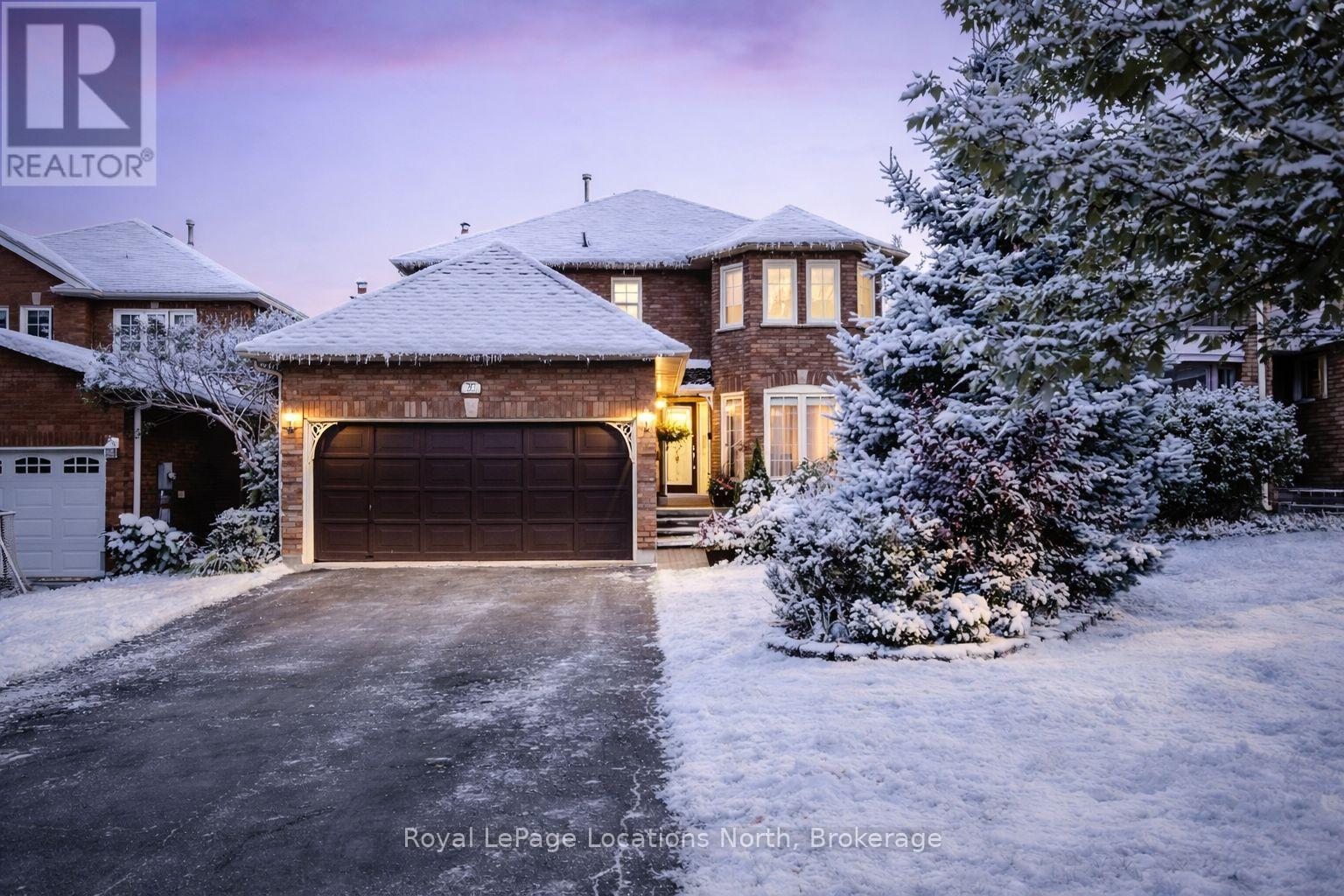 10 BARWICK DRIVE, Barrie, Ontario