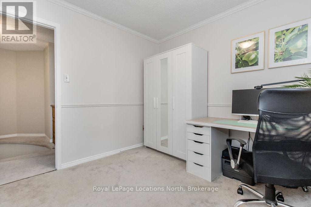 10 Barwick Drive, Barrie, Ontario  L4N 6Z7 - Photo 25 - S12885070