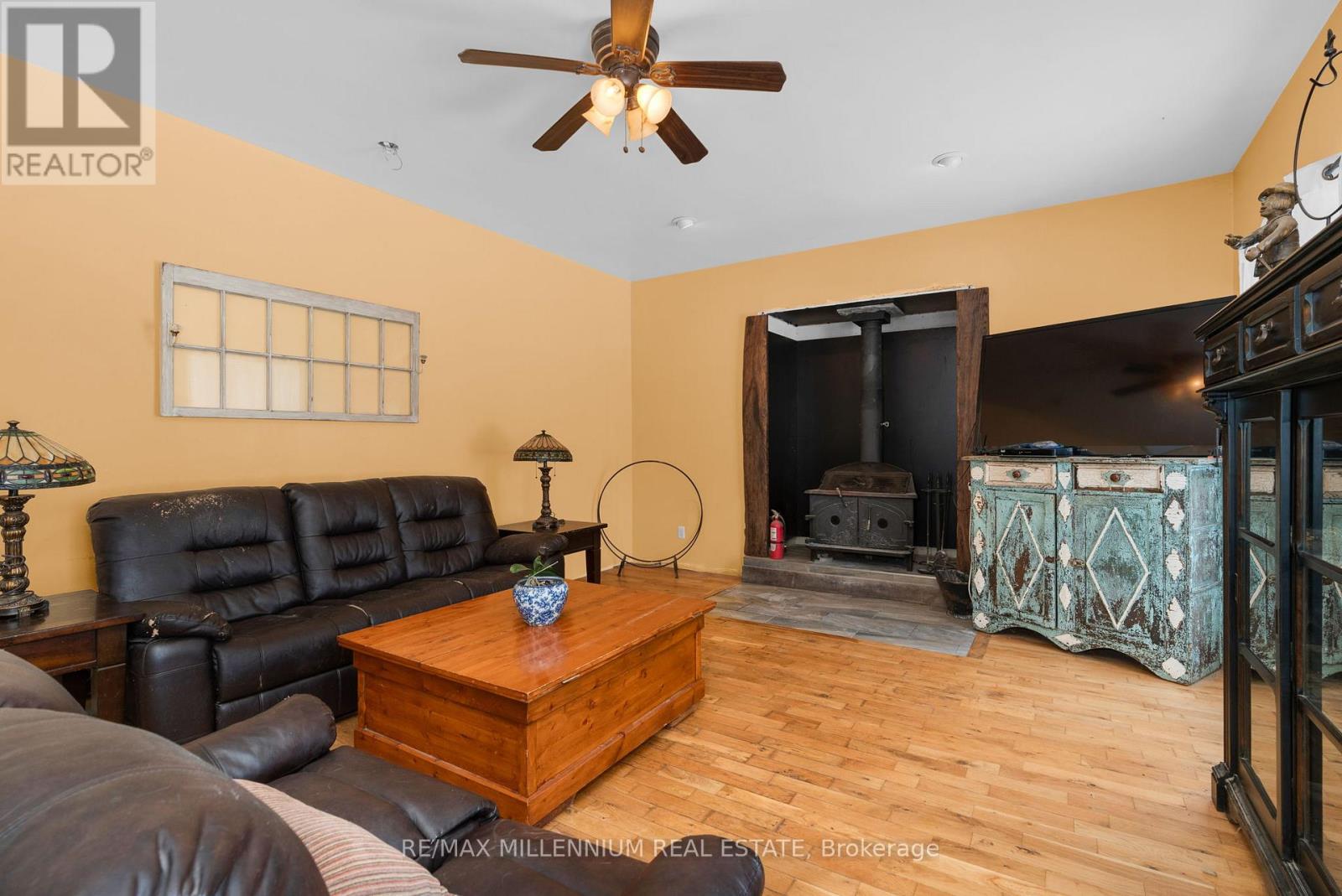 1120 Mt St Louis Road E, Oro-Medonte, Ontario  L0K 1E0 - Photo 11 - S12885050