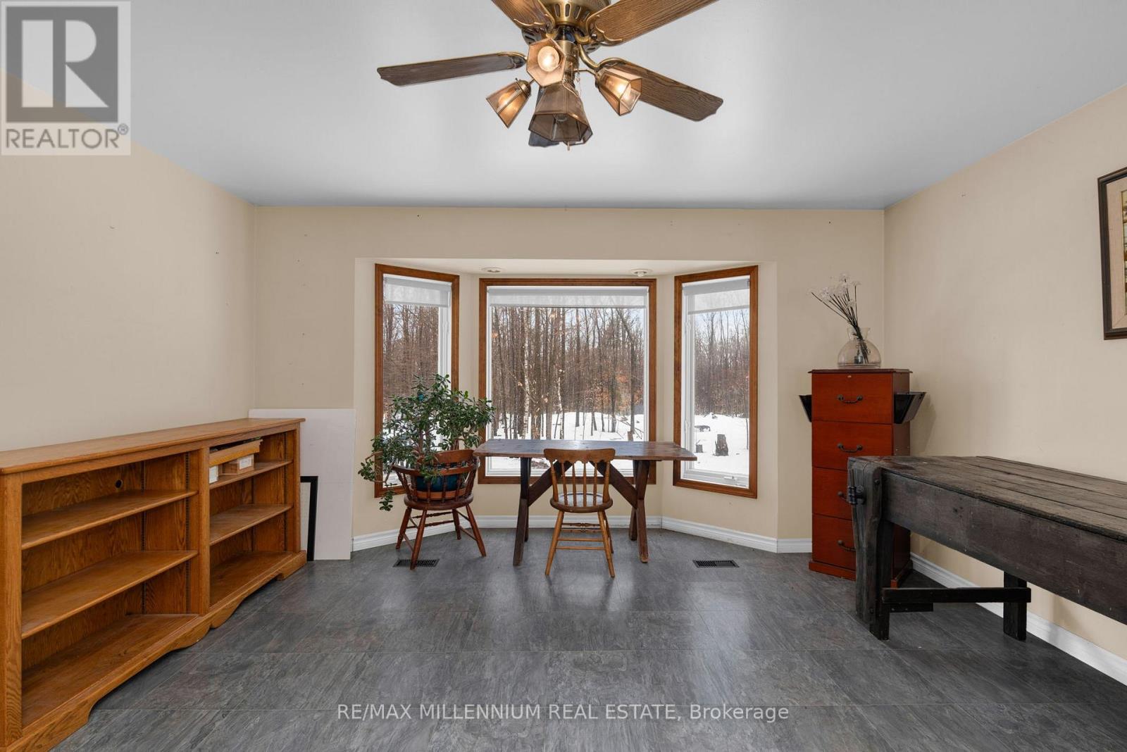 1120 Mt St Louis Road E, Oro-Medonte, Ontario  L0K 1E0 - Photo 22 - S12885050