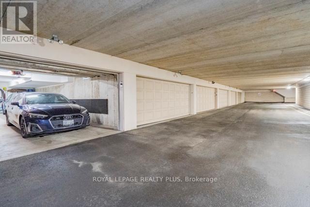 142 Rebecca Street, Oakville, Ontario  L6K 1J5 - Photo 40 - W12885060