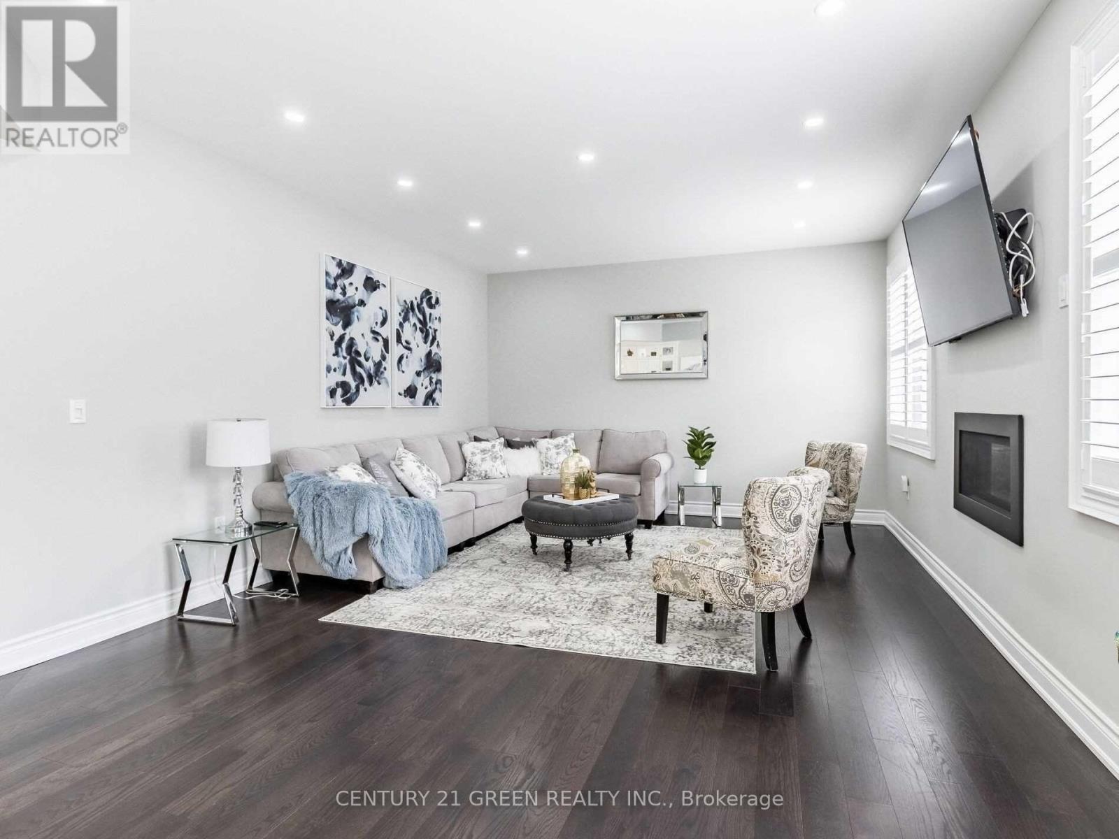 39 Argelia Crescent, Brampton, Ontario L6X 5N5 - Photo 14 - W12885072