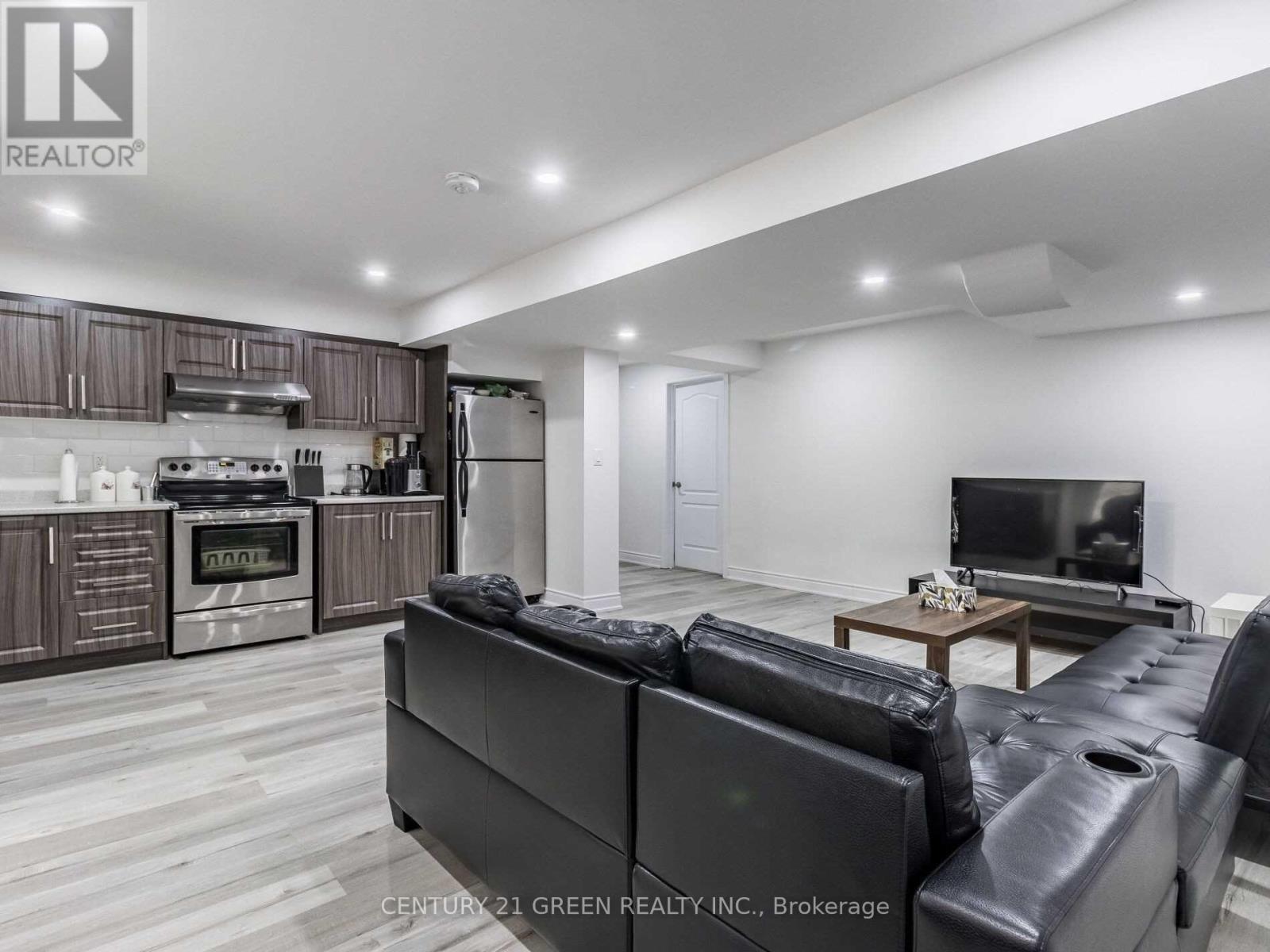 39 Argelia Crescent, Brampton, Ontario L6X 5N5 - Photo 26 - W12885072