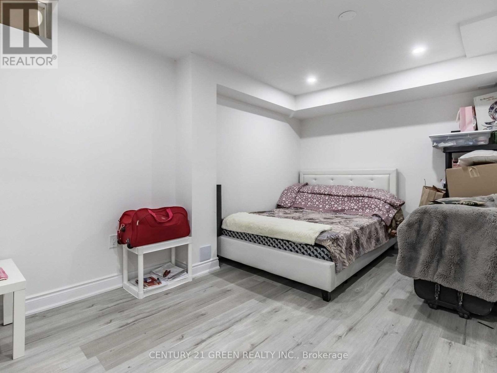 39 Argelia Crescent, Brampton, Ontario L6X 5N5 - Photo 29 - W12885072