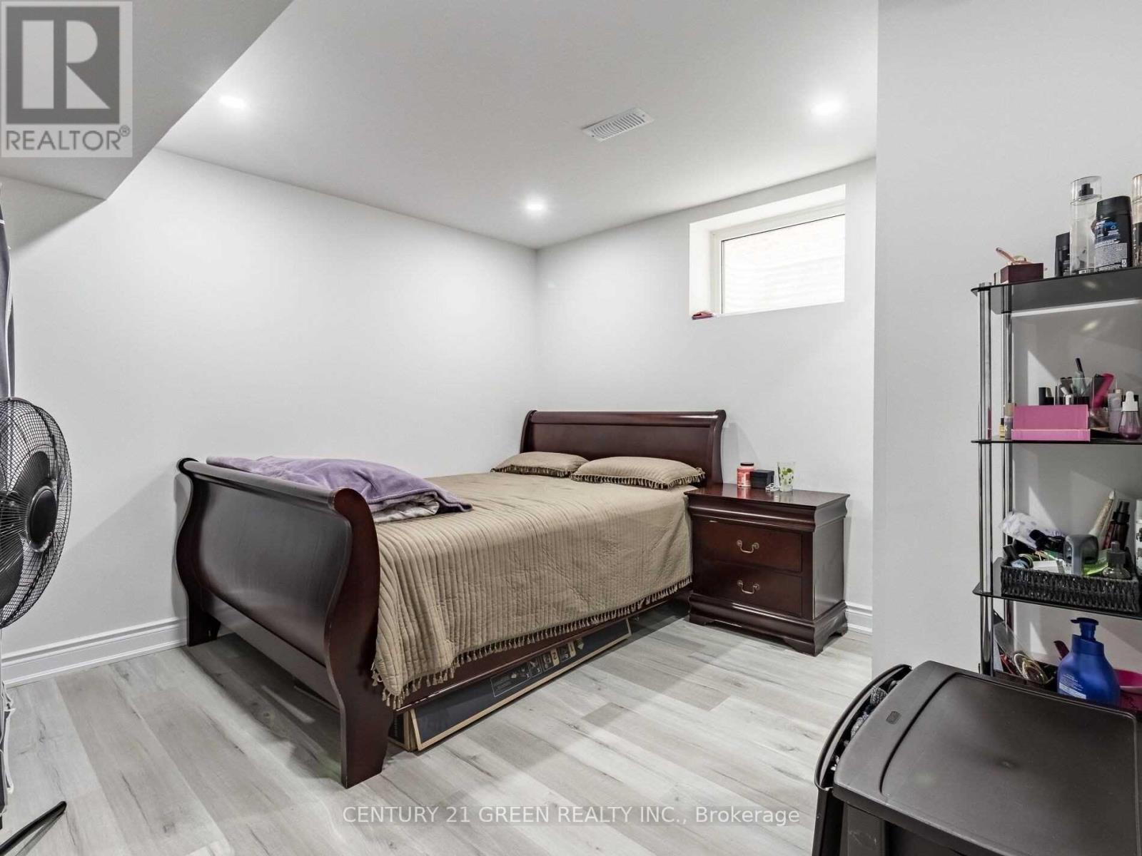 39 Argelia Crescent, Brampton, Ontario L6X 5N5 - Photo 30 - W12885072