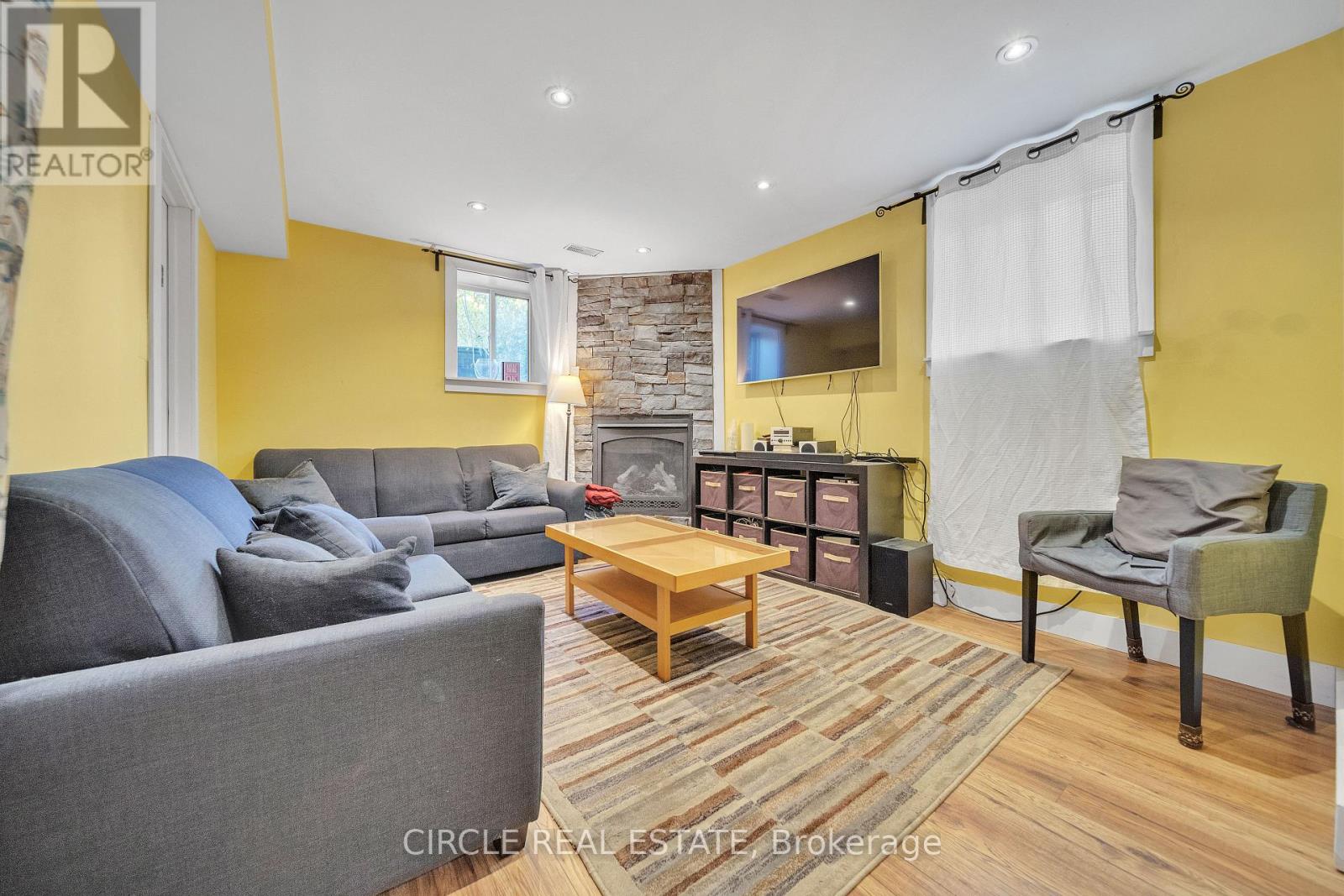 1043 Shaw Drive, Mississauga, Ontario  L5G 3Z3 - Photo 38 - W12885086