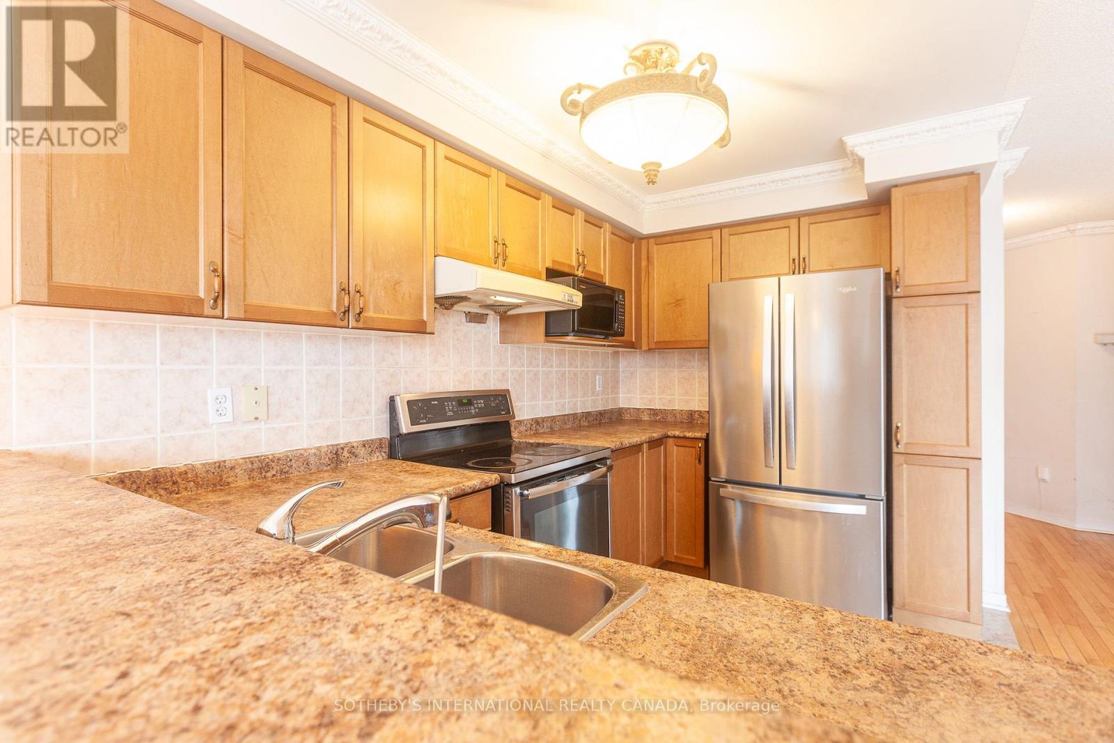 75 Rockgarden Trail, Brampton, Ontario  L6R 3M9 - Photo 17 - W12885096