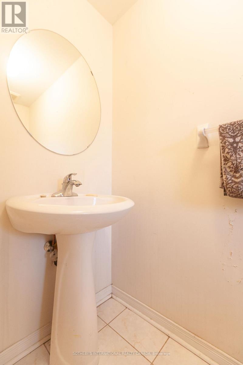 75 Rockgarden Trail, Brampton, Ontario  L6R 3M9 - Photo 18 - W12885096