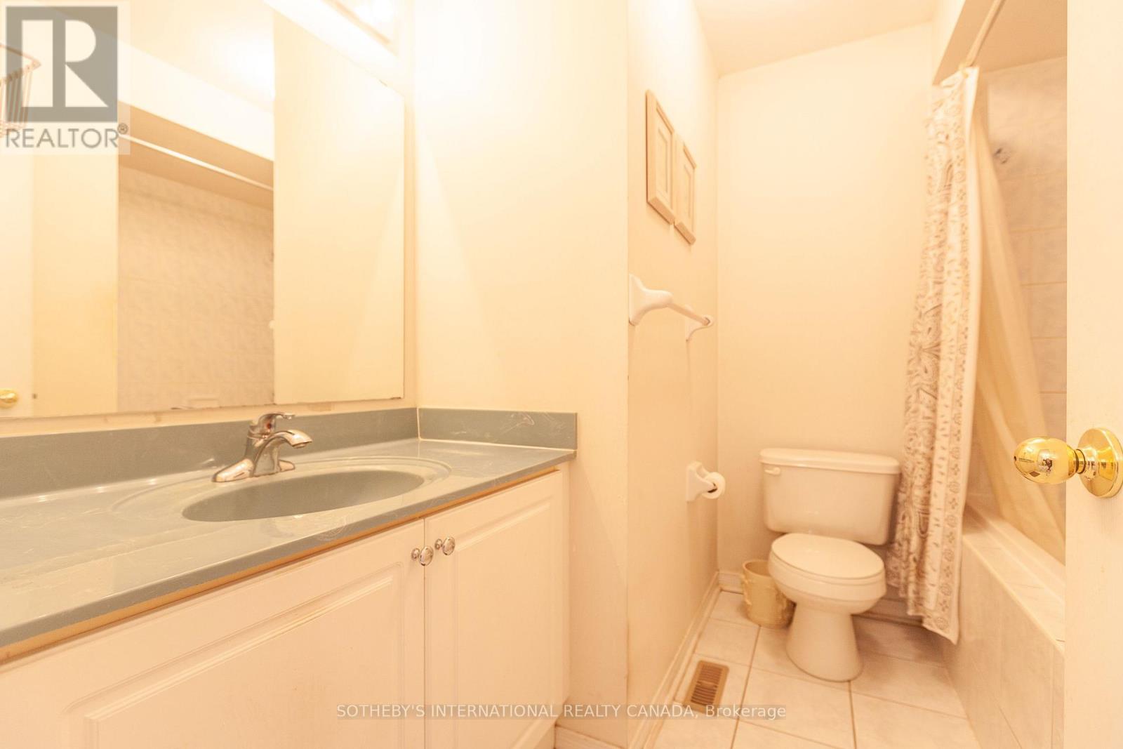 75 Rockgarden Trail, Brampton, Ontario  L6R 3M9 - Photo 32 - W12885096