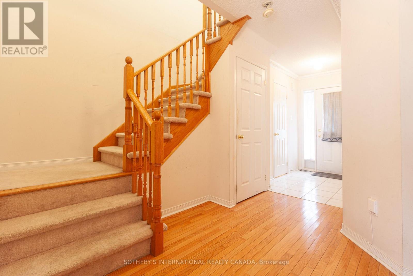 75 Rockgarden Trail, Brampton, Ontario  L6R 3M9 - Photo 6 - W12885096