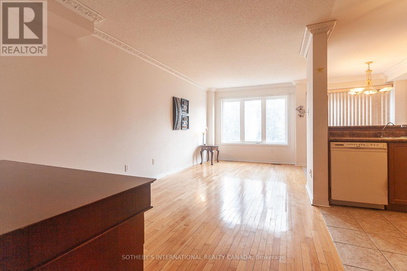 75 Rockgarden Trail, Brampton, Ontario  L6R 3M9 - Photo 7 - W12885096