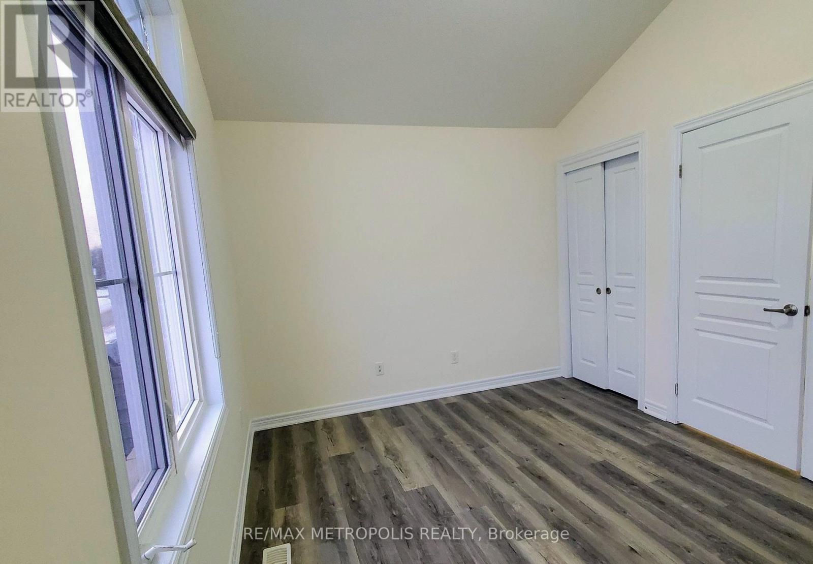 6361 Sam Iorfida Drive, Niagara Falls, Ontario  L2G 4S3 - Photo 12 - X12885074