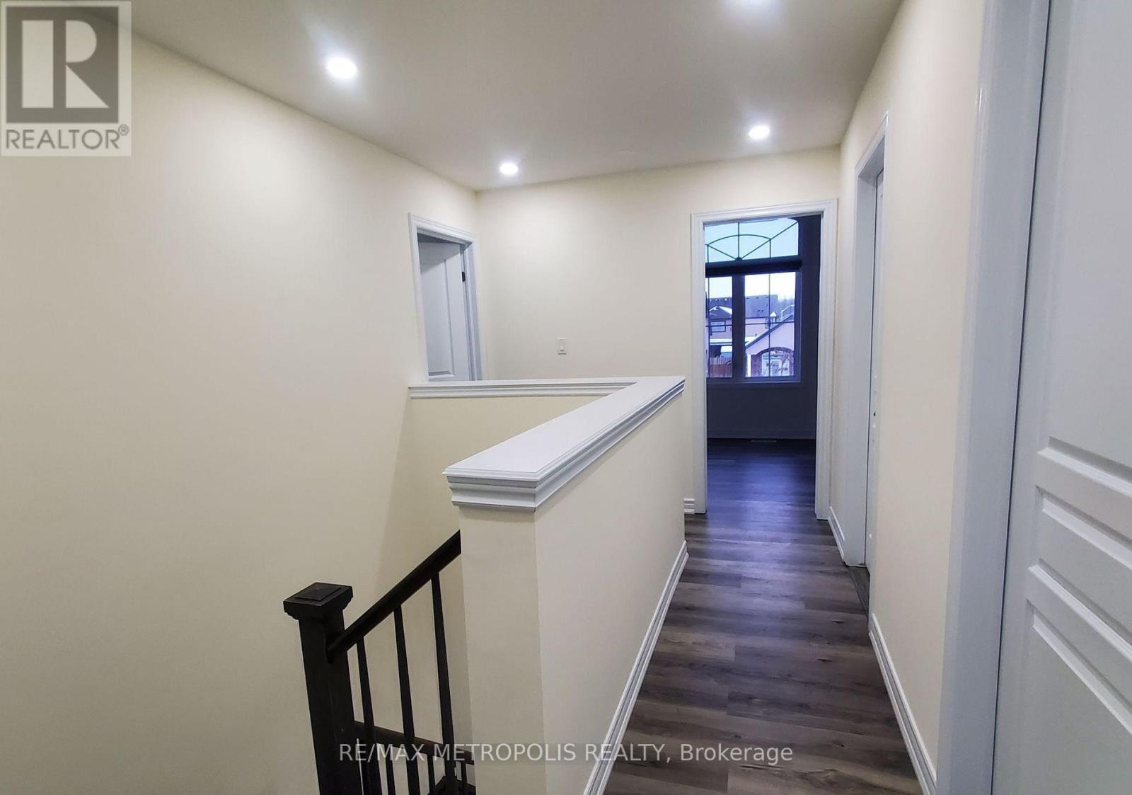 6361 Sam Iorfida Drive, Niagara Falls, Ontario  L2G 4S3 - Photo 8 - X12885074