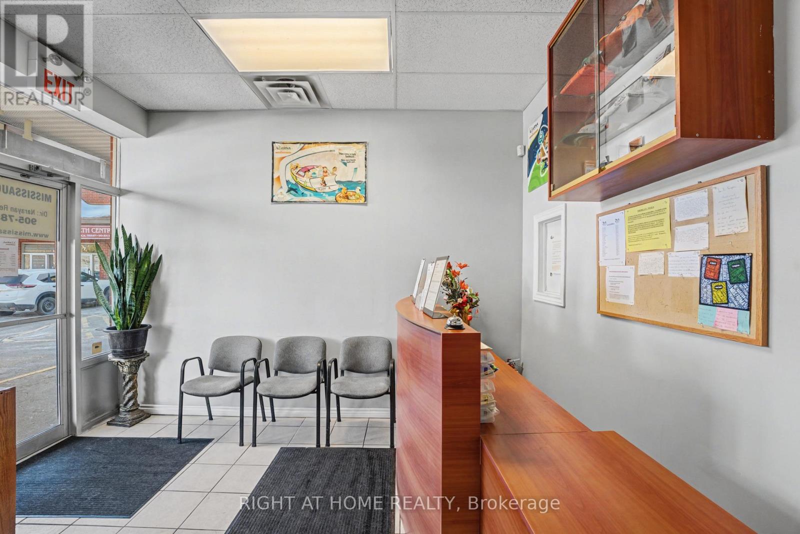 13 - 3899 Trelawny Circle, Mississauga, Ontario  L5N 6S3 - Photo 6 - W12880838