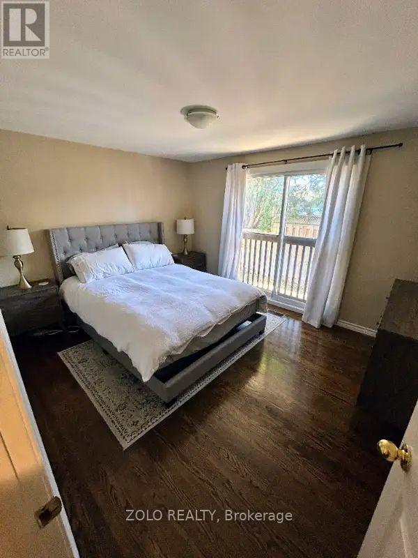 Upper - 3 Old York Crescent, Kitchener, Ontario  N2B 3G2 - Photo 13 - X12884392