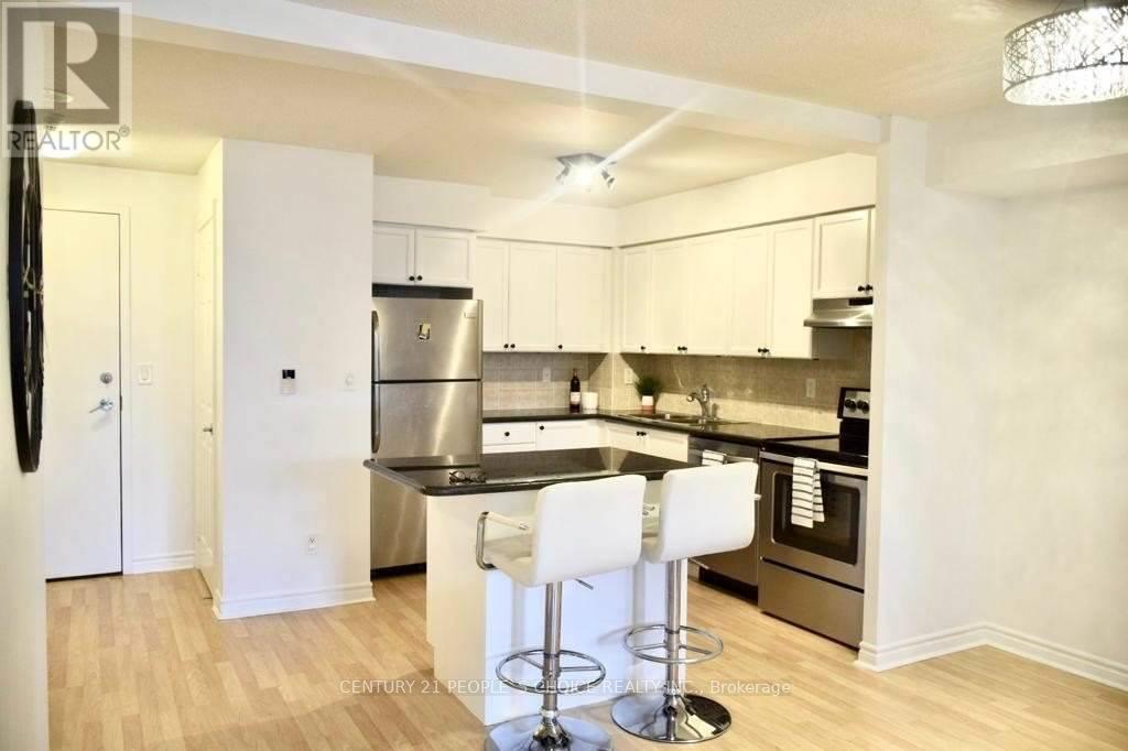 828 - 3888 Duke Of York Boulevard, Mississauga, Ontario  L5B 4P5 - Photo 4 - W12885098