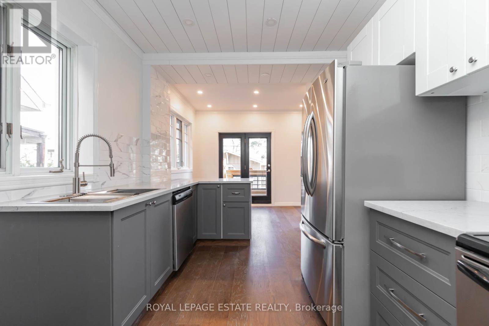 45 Eastbourne Crescent, Toronto, Ontario  M8V 1W7 - Photo 22 - W12885102