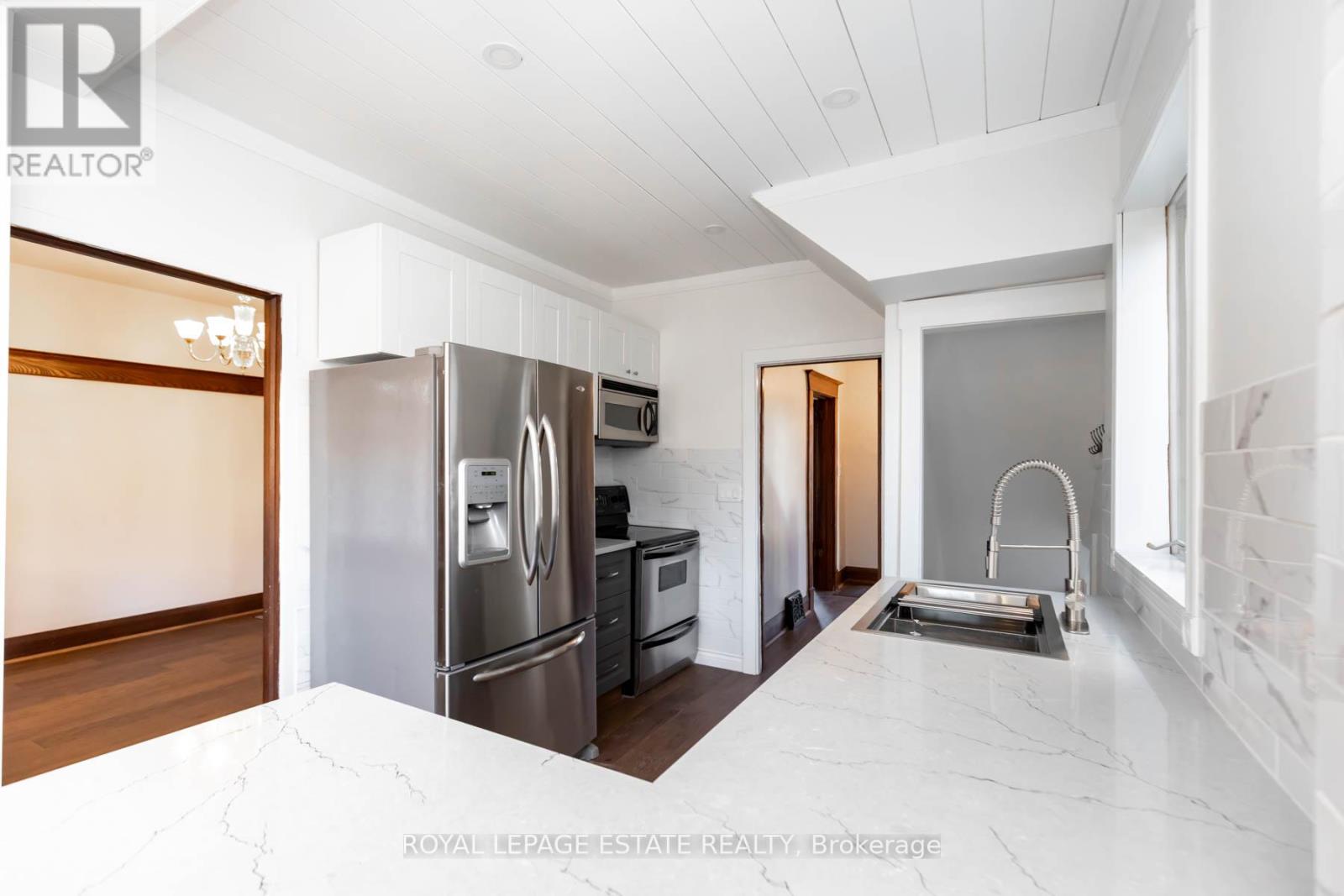 45 Eastbourne Crescent, Toronto, Ontario  M8V 1W7 - Photo 31 - W12885102