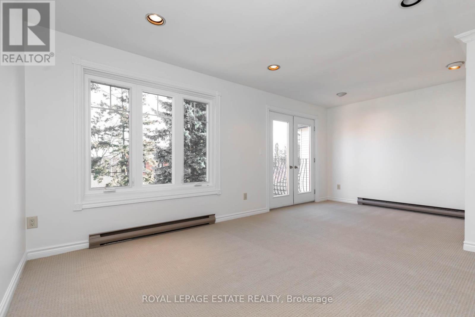 45 Eastbourne Crescent, Toronto, Ontario  M8V 1W7 - Photo 32 - W12885102