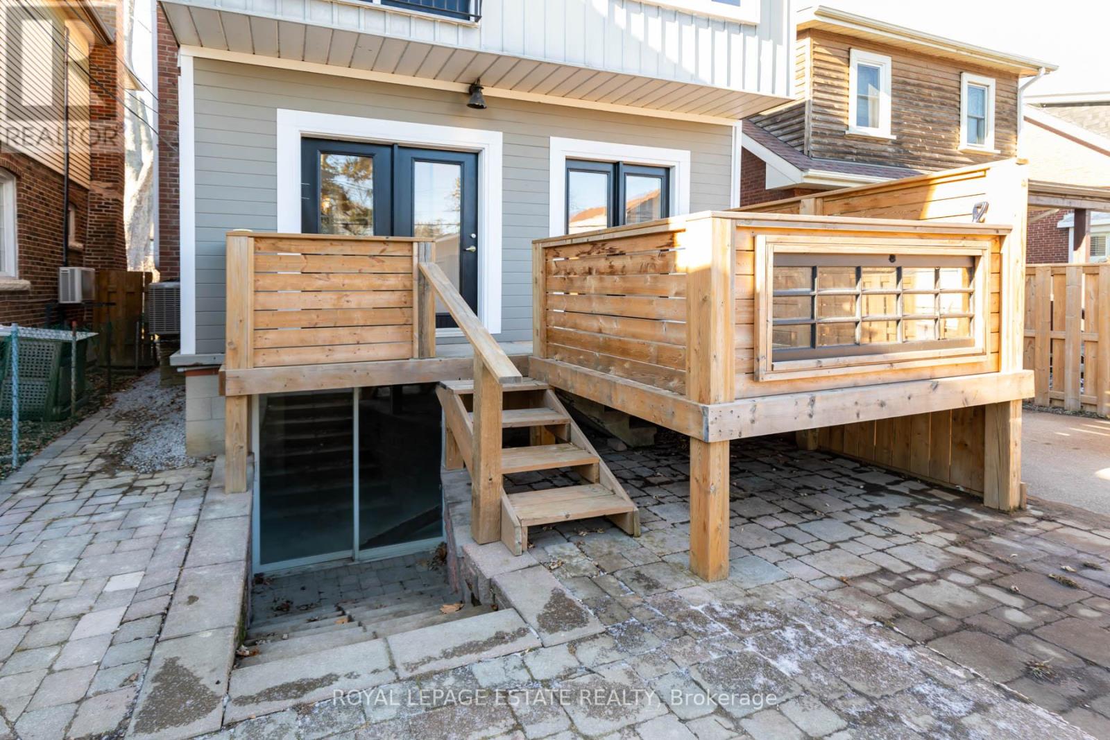 45 Eastbourne Crescent, Toronto, Ontario  M8V 1W7 - Photo 36 - W12885102