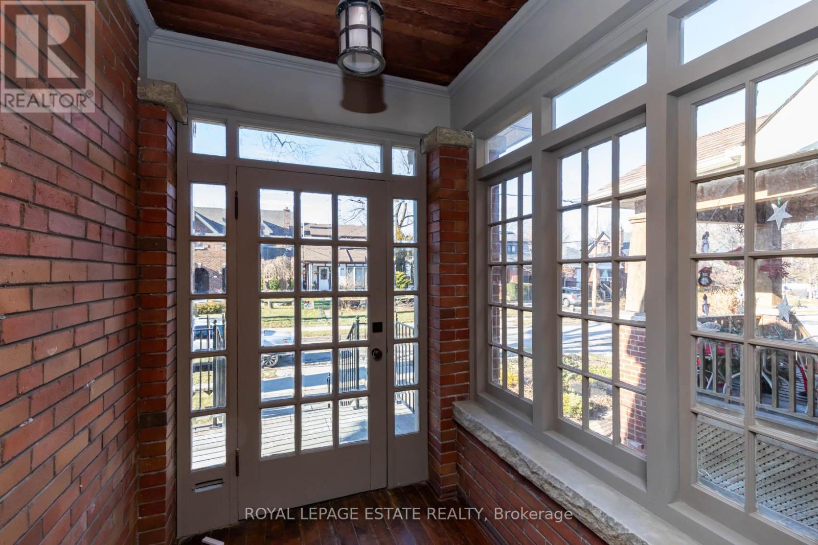 45 Eastbourne Crescent, Toronto, Ontario  M8V 1W7 - Photo 4 - W12885102