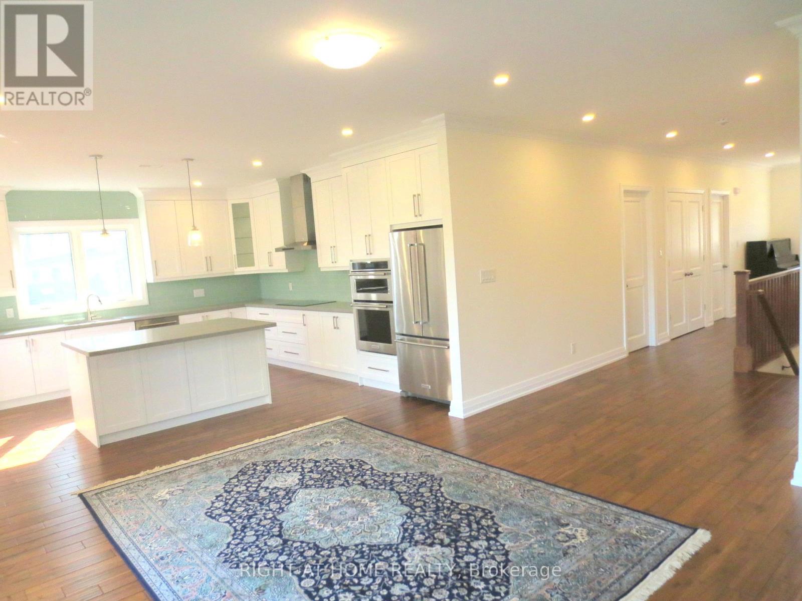 2 - 101 Prennan Avenue, Toronto, Ontario  M9B 4C5 - Photo 1 - W12885112